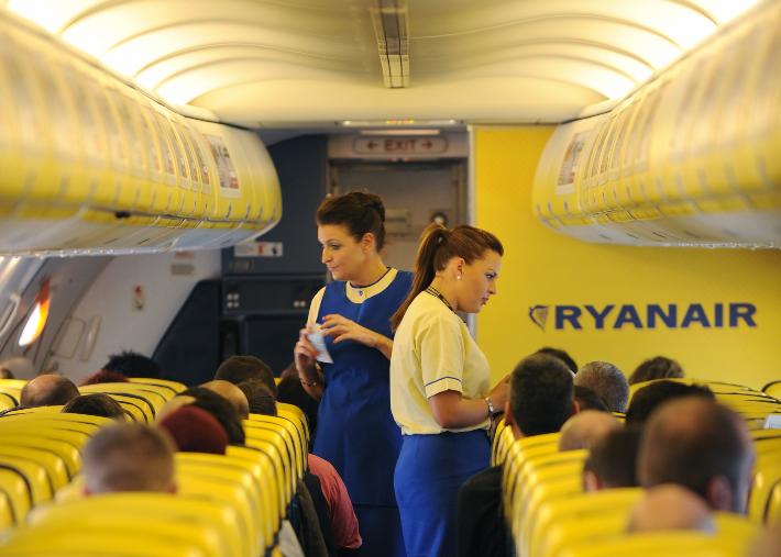 Ryanair anuncia mejoras en su servicio al cliente