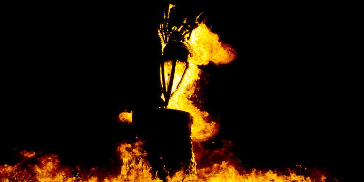 El festival anual de la quema del clavie, Moray.