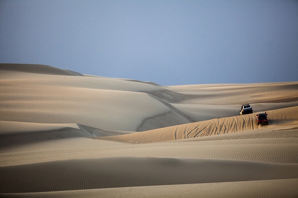 Foto: Excursión en el desierto de la Reserva Natural de Paracas ©Marco Garro