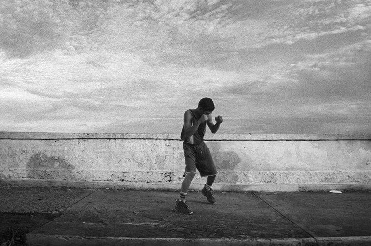 Boxeador. Ciudad de Panamá, 1996 © Miguel Bergasa