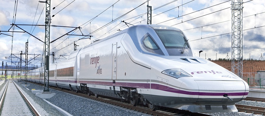 Renfe pone en servicio el Talgo Granada-Madrid con 3.000 billetes vendidos