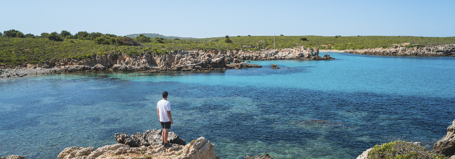 Vuelos directos desde 7 ciudades españolas para una escapada invernal a Menorca