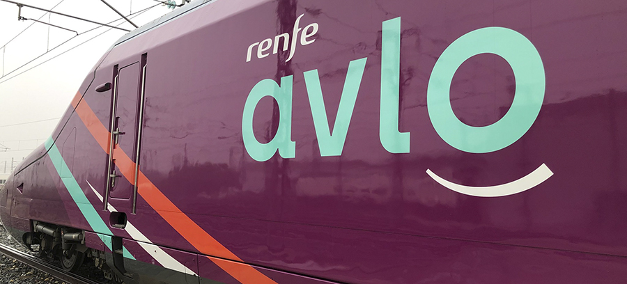 Renfe refuerza  los servicios Avlo entre València y Madrid