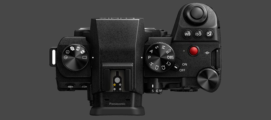 Panasonic amplía su gama de cámaras sin espejo con la incorporación de Lumix S5II y S5IIX