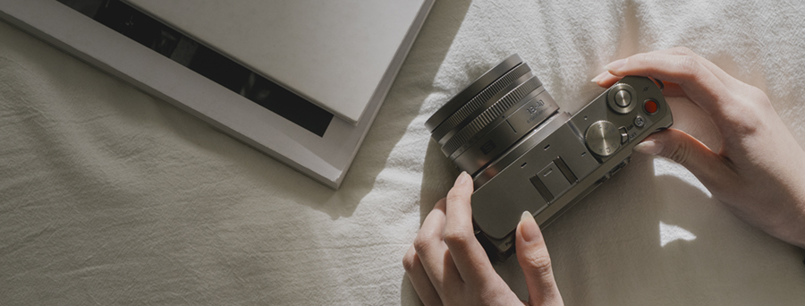 Panasonic lanza una edición limitada de la LUMIX S9 Titanium Gold en Europa